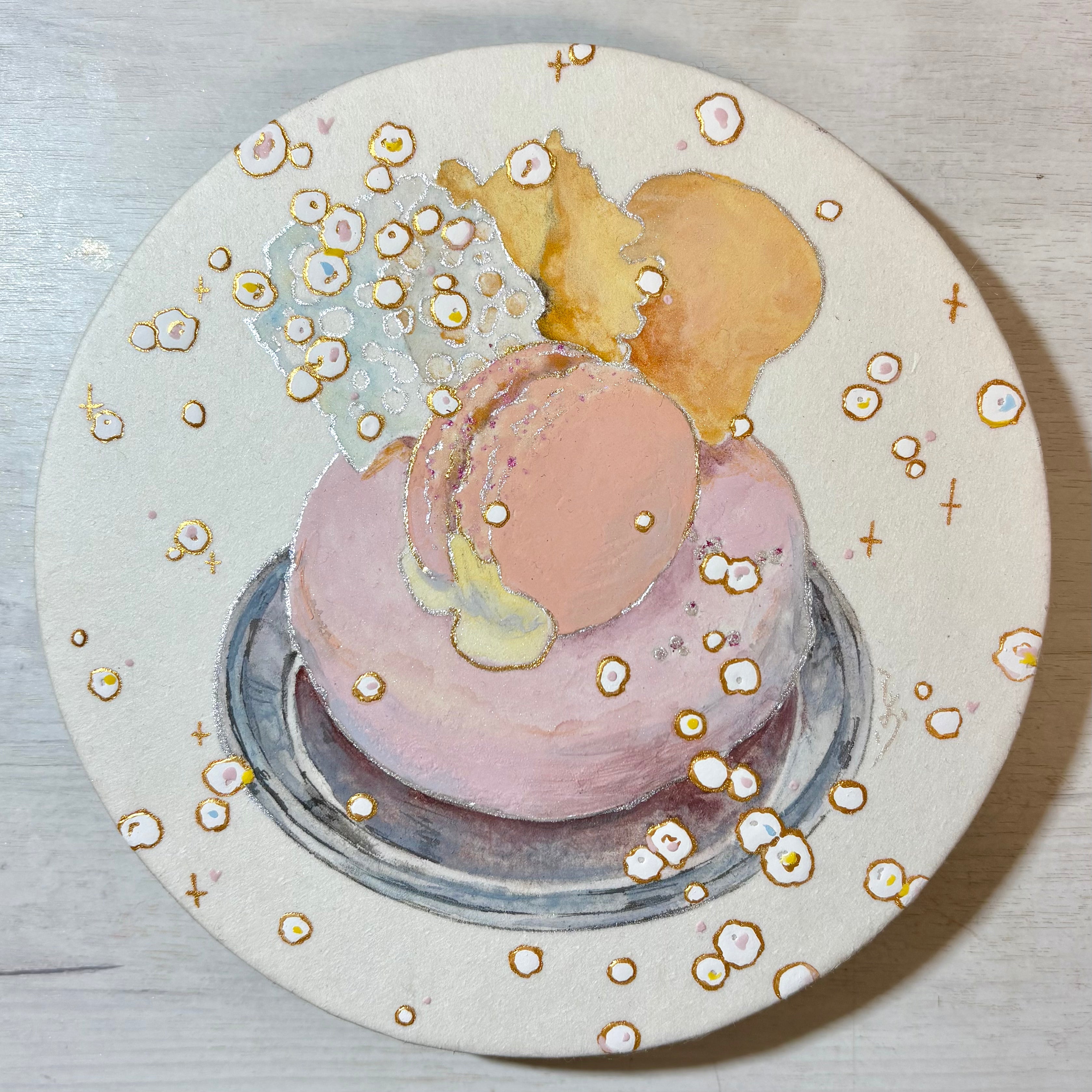 白桃ケーキにかすみ草